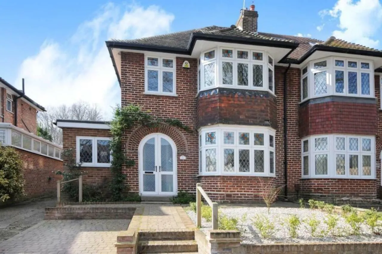Holiday home Oak Tree Villa London United Kingdom